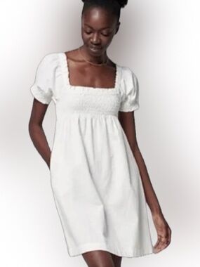 Faherty White  Smocked Square-Neck Mini Dress NWOT large